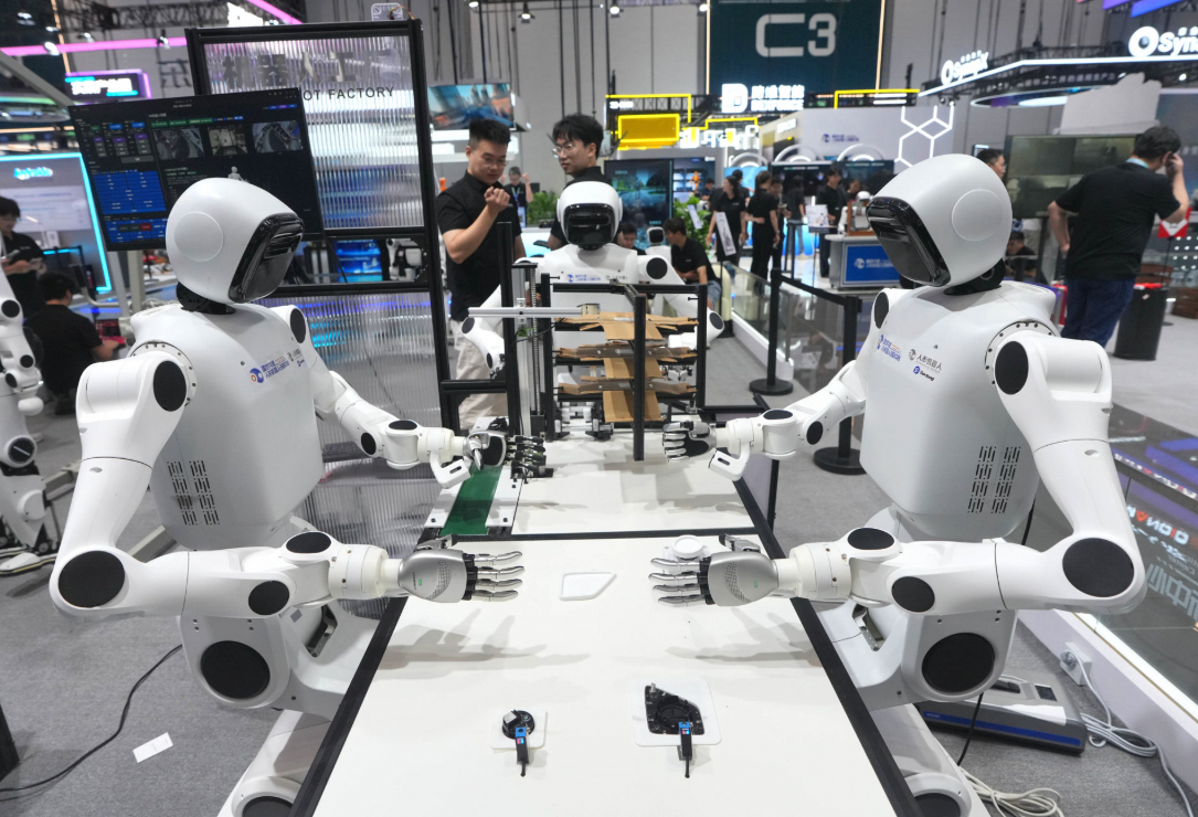 媒体报道 | 2026 世界机器人大会闭幕，“北京机器人谷”发布具身智能新蓝图